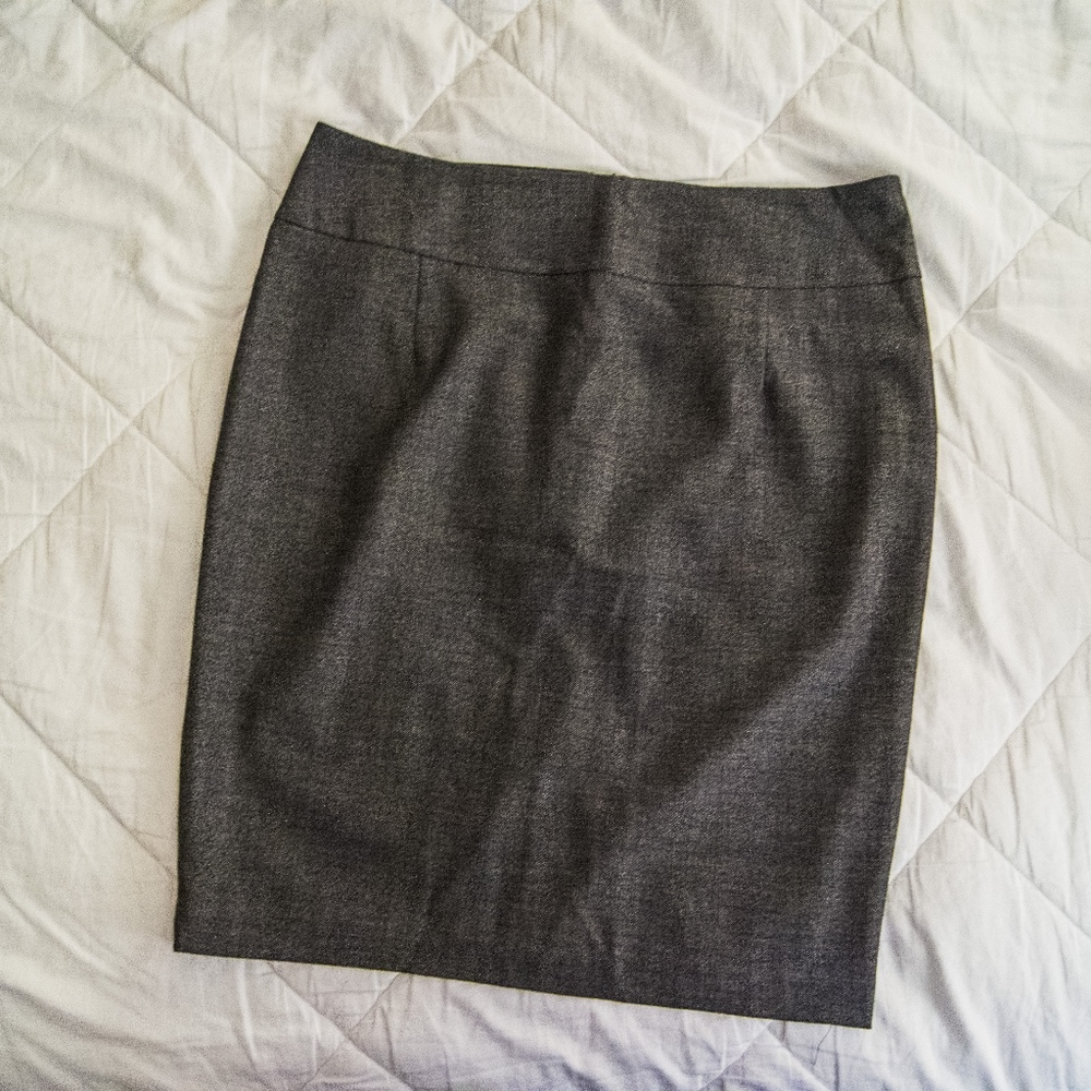 Grey Tweed Pencil Skirt- NWOT | Mossimo